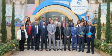 البريد تقدم الخدمات البريدية والمالية داخل معاهد الجزيرة بالمقطم