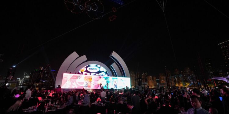 تامر حسني نجم حفل تيك توك للاحتفال بصناع المحتوى والبث المباشر