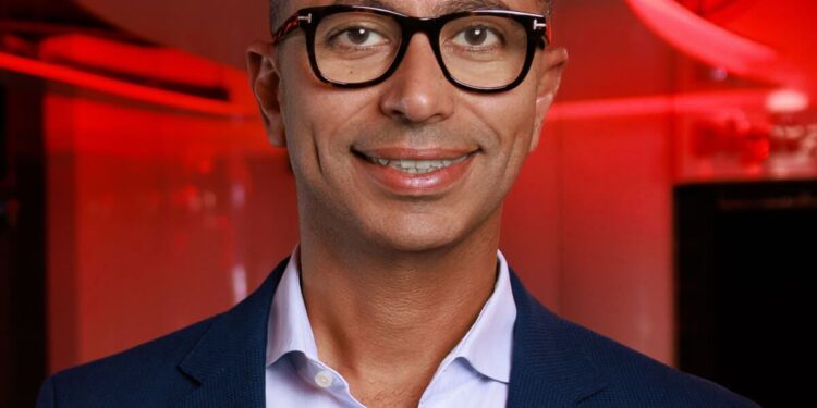 رئيس ڤودافون مصر ضمن قائمة «فوربس» لأقوى قادة شركات التكنولوجيا العالمية بالشرق الأوسط 