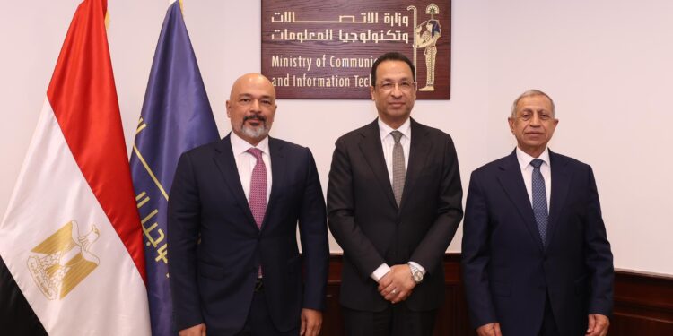 الاتصالات: إنشاء مختبرات متطورة للاتصالات بهدف ربط الدراسة الأكاديمية باحتياجات سوق العمل