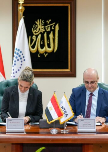 جهاز الاتصالات يمنح تراخيص تقديم خدمات إنترنت الأشياء لـ مرسيديس بنز في مصر