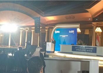 وزير الاتصالات: تكلفة ترددات الجيل الخامس أكبر من ثلث تكلفة إجمالي ترددات شبكات المحمول