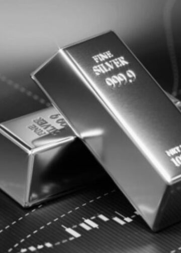 تراجع الفضة محليًا بسبب الدولار وهدوء التوترات الجيوسياسية