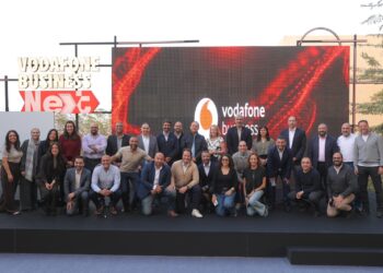 ڤودافون تناقش مستقبل حلول الشركات اعتمادًا على تكنولوجيا الذكاء الاصطناعي وإنترنت الأشياء