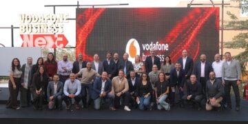 ڤودافون تناقش مستقبل حلول الشركات اعتمادًا على تكنولوجيا الذكاء الاصطناعي وإنترنت الأشياء