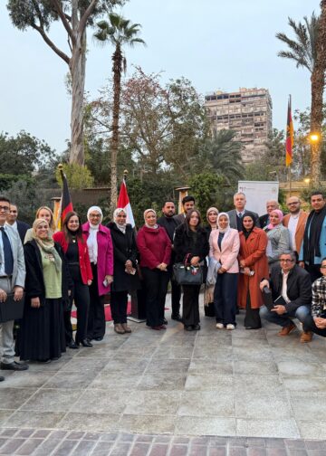 سفير ألمانيا بمصر يكرم الفائزين في مسابقة منتدى القاهرة للتغير المناخي للصحافة