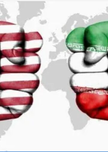 محمد عبد الوهاب: تصعيد واشنطن وطهران يختبر الاقتصاد المصري في الطاقة والدولار وقناة السويس