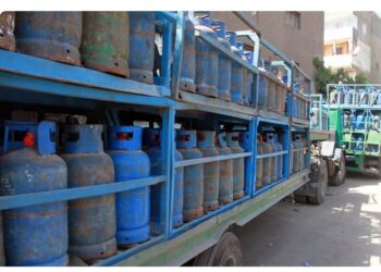 ماذا يحدث في سوق الأنابيب في مصر؟ .. وزارة البترول توضح