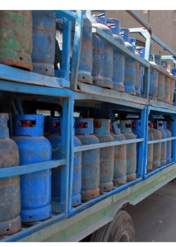 ماذا يحدث في سوق الأنابيب في مصر؟ .. وزارة البترول توضح