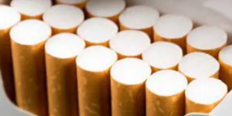 السجائر المهربة… اقتصاد الظل الذي يستنزف موارد الدولة