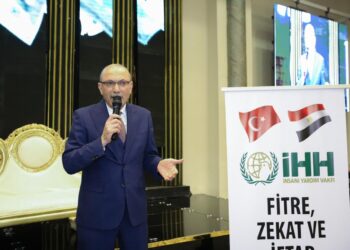 سفارة تركيا بالقاهرة تنظم إفطارا رمضانيا جماعيا لـ500 فلسطيني