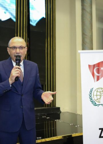 سفارة تركيا بالقاهرة تنظم إفطارا رمضانيا جماعيا لـ500 فلسطيني