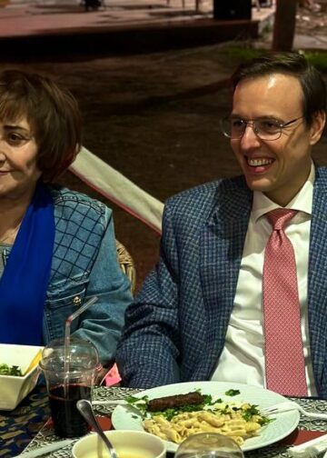 القائم بأعمال سفارة روسيا بالقاهرة: ملتزمون بتعزيز العلاقات الودية التاريخية مع مصر