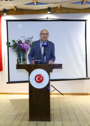 سفير تركيا بمصر: الحرب المستمرة في المنطقة هزّت العالم الإسلامي.. ويجب العودة إلى طاولة المفاوضات