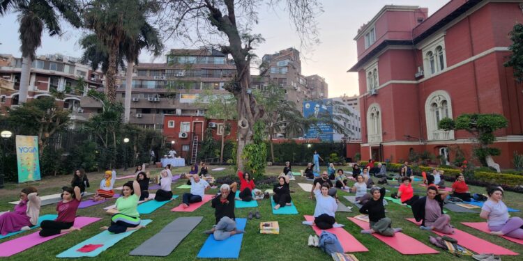 سفارة الهند بالقاهرة تطلق مسابقة فنية حول «الكاريكاتير عن اليوجا».. وتلقي المشاركات حتى 15 مايو 2026