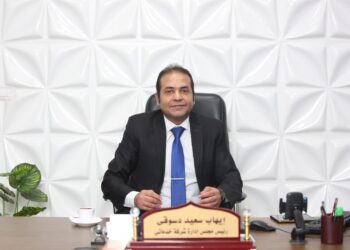 شعبة الاتصالات : تمديد ساعات العمل يرفع المبيعات ويعيد الحيوية للأسواق المصرية