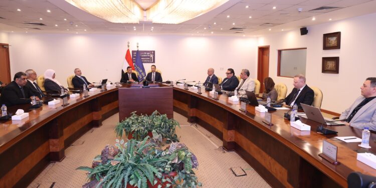 الاتصالات تستهدف دعم مشروعات التحول الرقمي بجهاز التعبئة والاحصاء وتطوير أعماله بالذكاء الاصطناعي