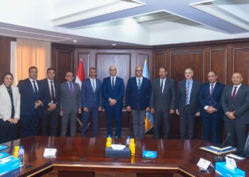 جهاز الاتصالات يتعاون مع محافظة الإسكندرية لتطوير خدمات المحمول والإنترنت