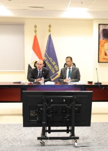 الاتصالات: ضم شركات تصميم الدوائر الإلكترونية وأشباه الموصلات والأنظمة المدمجة إلى برنامج تنمية الصادرات