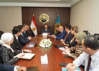 المصرية للاتصالات:  تطوير البنية التكنولوجية الداعمة لجودة الرعاية الصحية