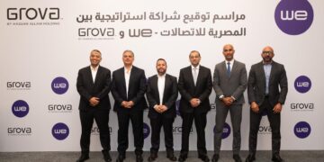  المصرية للاتصالات WE تمد جروفا للتطوير العقاري بحلول البنية التحتية الرقمية