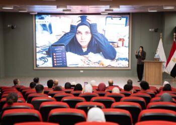  جامعة مصر للمعلوماتية: خمس تطبيقات ذكية لتحسين الرعاية الصحية لكبار السن والأمهات والأطفال والرياضيين