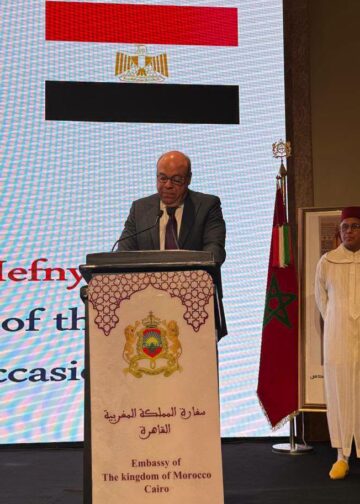وزير الطيران: مصر مستعدة لتسخير خبراتها وإمكاناتها لدعم جهود التنمية بالمملكة المغربية