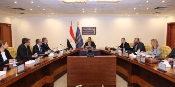 وزير الاتصالات يبحث مع البنك الدولي تعزيز الشراكة في التحول الرقمي والذكاء الاصطناعي 