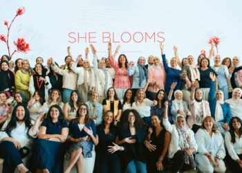 إي آند مصر تطلق برنامج «She Blooms» لتمكين المرأة وتعزيز ثقافة الشمول والتطوير المهني