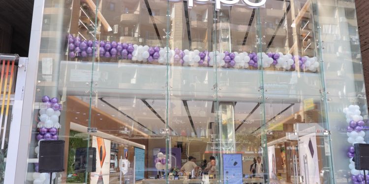 أوبو OPPO توسّع حضورها في قطاعي التجزئة وخدمات ما بعد البيع تفتتح OPPO Experience Center Faisal في مصر