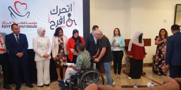 مؤسسة مصر بلا مرض تطلق مبادرة «اتحرك… افرح» لتوفير 1,002 كرسي متحرك لذوي الهمم