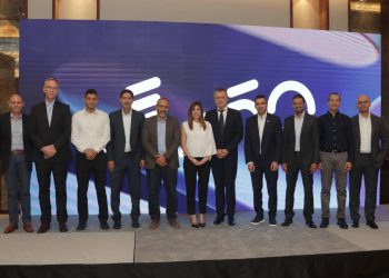 ڤودافون تدمج الذكاء الاصطناعي بشبكتها بأحدث معالجات إريكسون