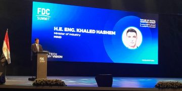 وزير الصناعة : التكنولوجيا الصناعية لم تعد رفاهية .. والتطبيقات الرقمية تعزز قدرات الشركات الصغيرة على تنمية سلاسل التوريد المحلية