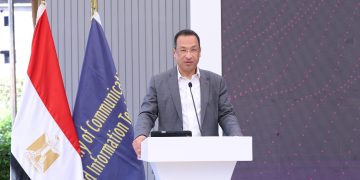 وزارة الاتصالات: 200 ألف متخصص مصري يعملون في مجال تصدير الخدمات الرقمية إلى مختلف دول العالم