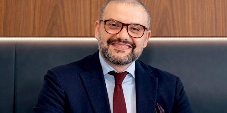 تعاون «مركز تحديث الصناعة» و«كوربوريت ستاك» لرقمنة 1000 مصنع في المرحلة الأولى عبر حلول البرمجيات