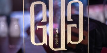 إسلام غنيم خلال إطلاق  The One: «بنجمع احتياجات الناس المختلفة في مكان واحد: أماكن للخروج، وأماكن للعلاج، وأماكن للعمل»